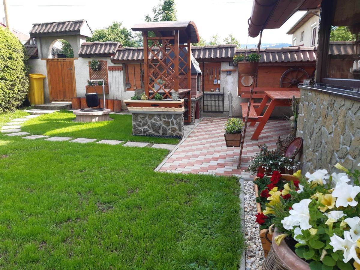 Privat Na Chalupe Partizanska Lupca 649 빌라 외부 사진